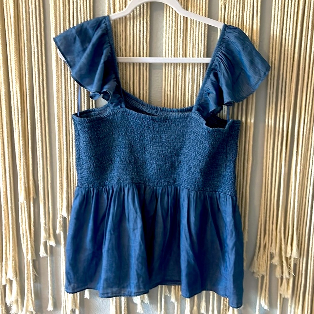 LOFT Smocked Chambray Ruffle Sleeve Top | Size Large - Picture 7 of 8